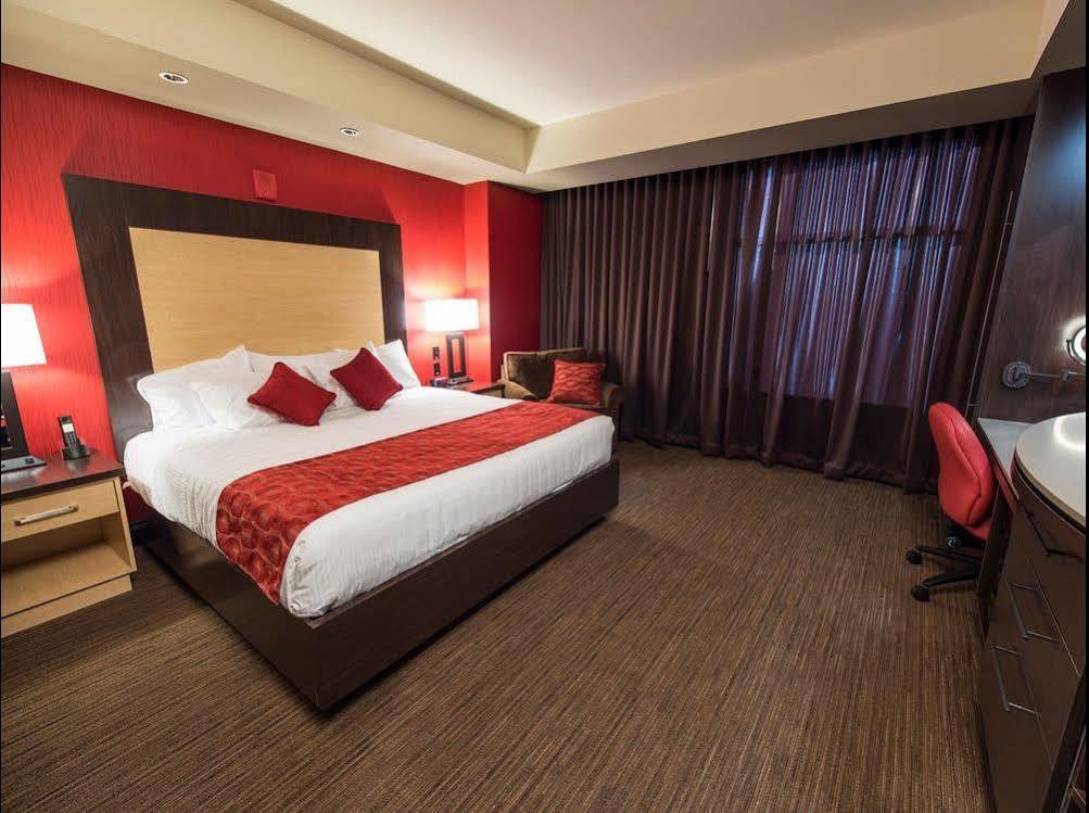 Cherokee Casino Hotel Roland Dış mekan fotoğraf